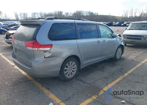 2014 Toyota Sienna Le 7 Passenger from USA, damaged, VIN 5TDJK3DCXES090072